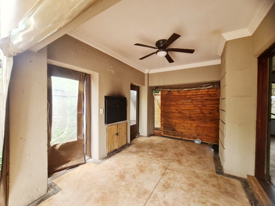 To Let 3 Bedroom Property for Rent in Melodie North West